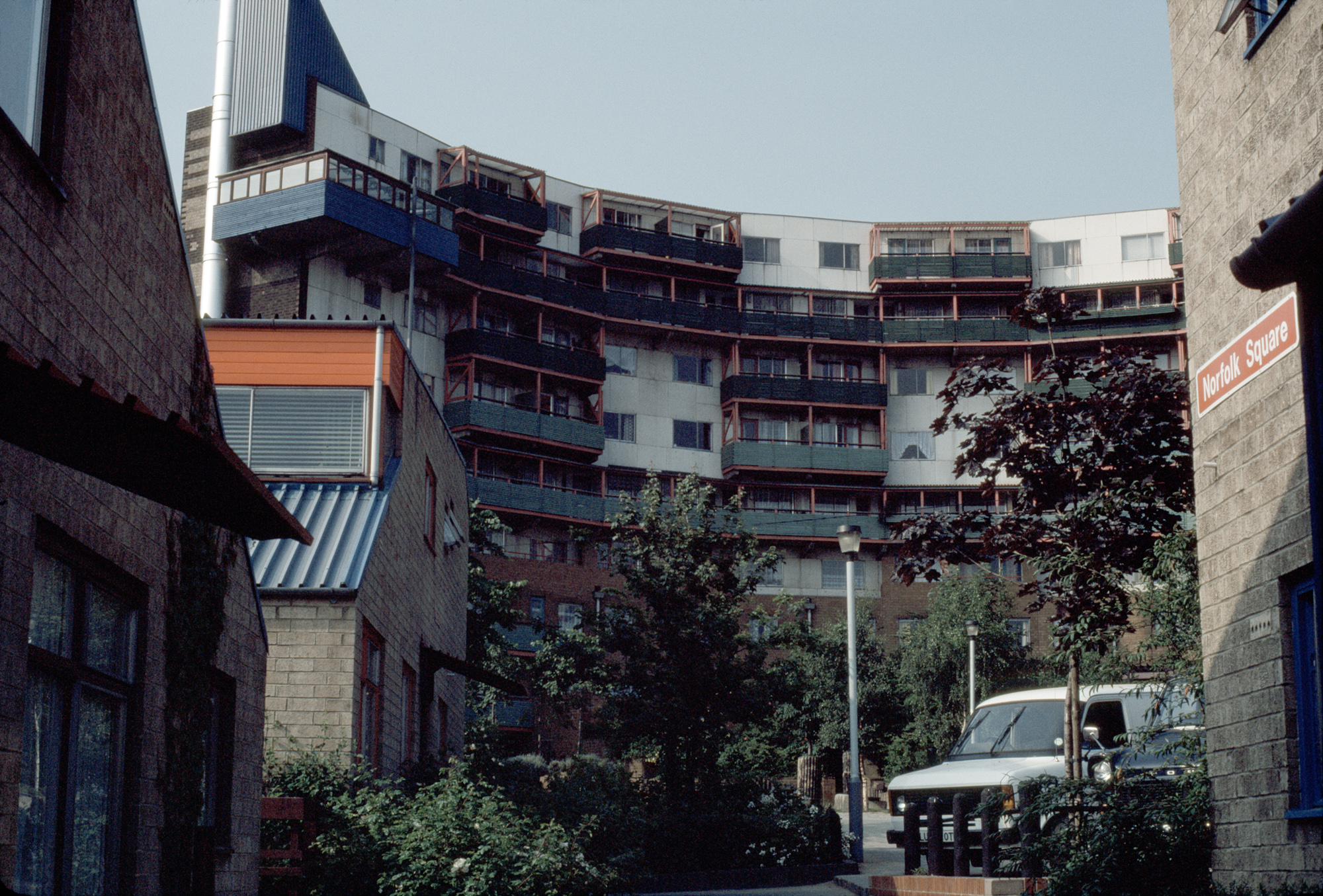Byker redevelopment, Phase 1 Perimeter Block, Grace Street Tower Block
